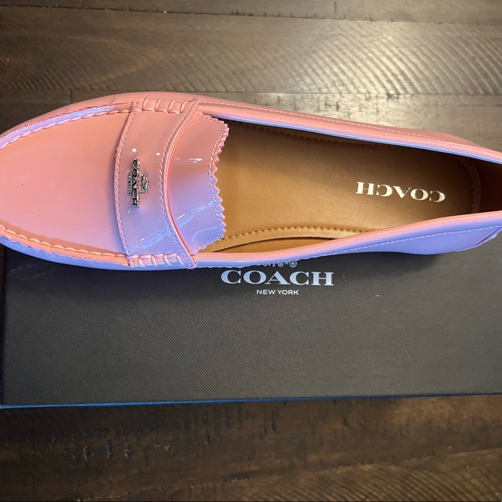 Brand new Coach Odette  in pink patent leather sz 11